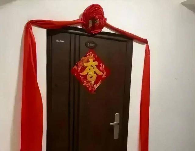 “死不起”成為現(xiàn)實(shí)！高價(jià)墓地市場(chǎng)冷清<strong></p>
<p>墓地</strong>，逝者也被“消費(fèi)降級(jí)”？:墓地